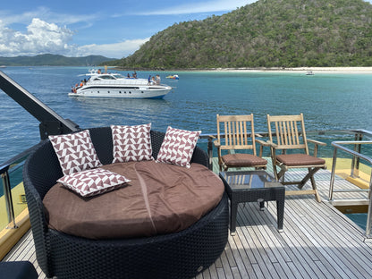 74-foot Luxury Yacht