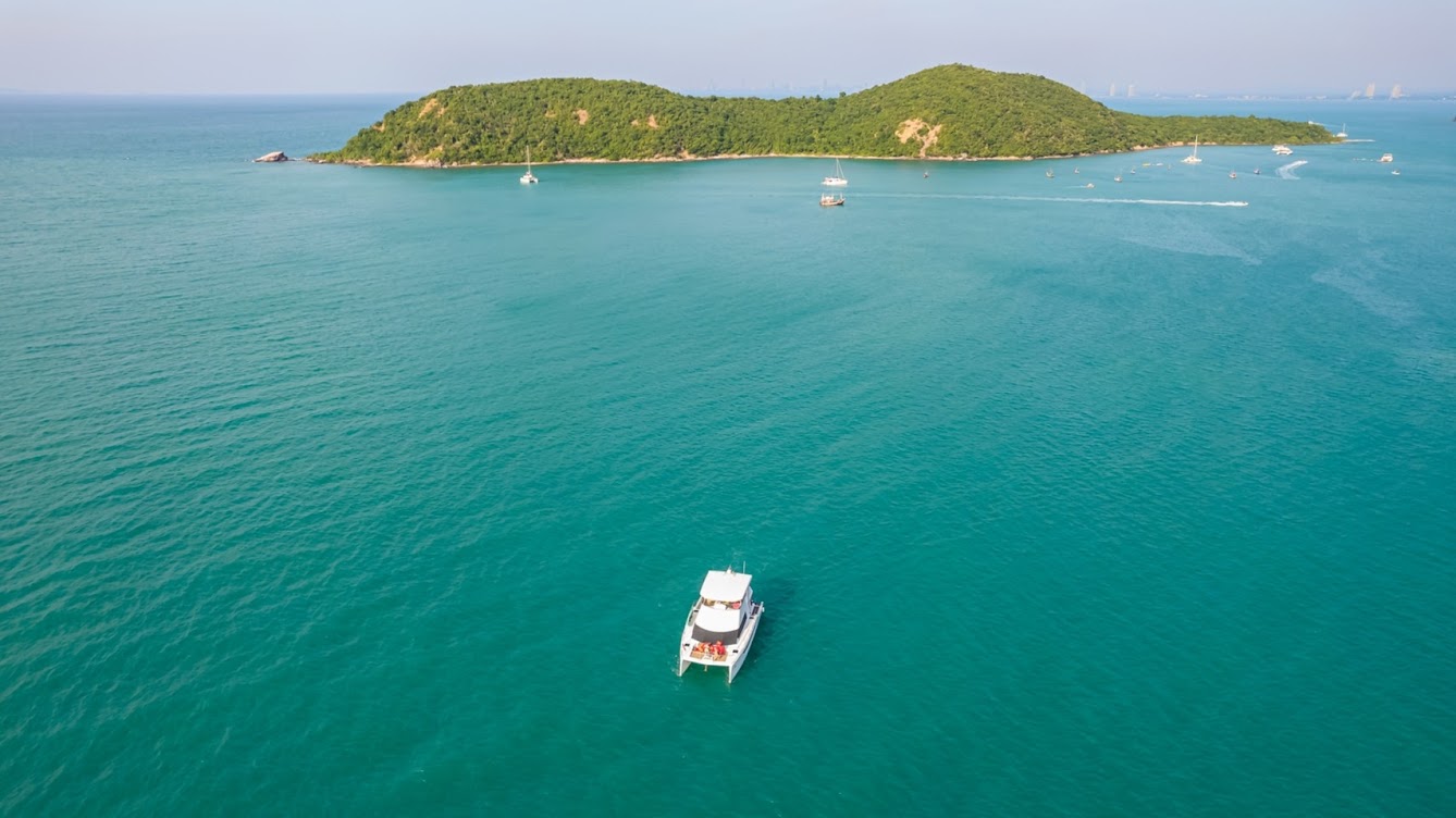 48-foot Motor Catamaran