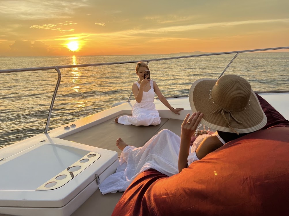 48-foot Motor Catamaran