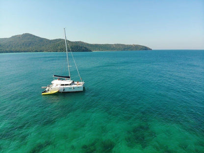 40-foot Sailing Catamaran