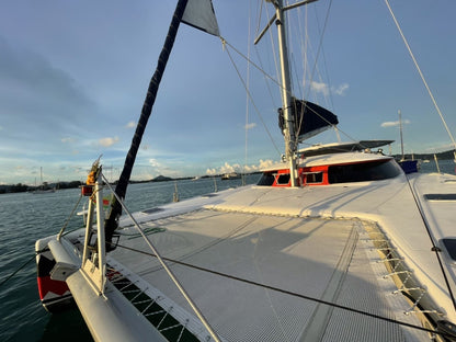 Zoe: 46-foot catamaran